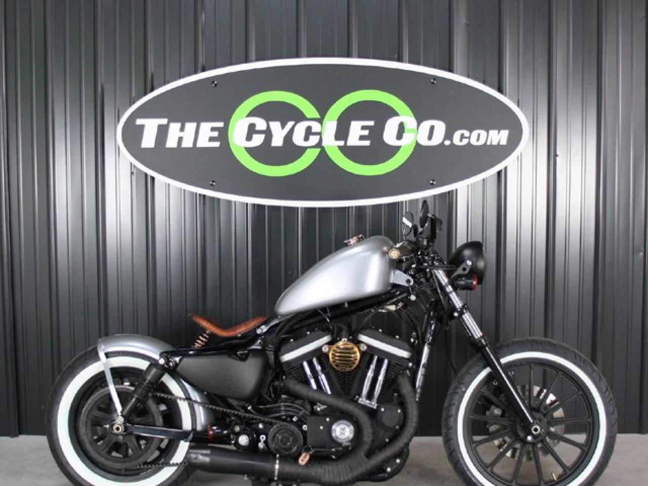 Used 2009 HARLEY DAVIDSON SPORTSTER IRON For Sale in Columbus, OH